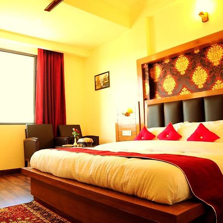 Hotel Grand Sharan Катра Екстер'єр фото