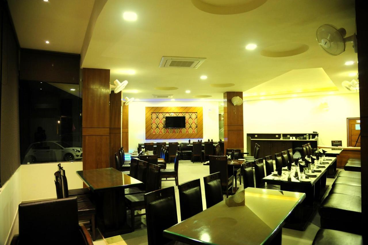 Hotel Grand Sharan Катра Екстер'єр фото