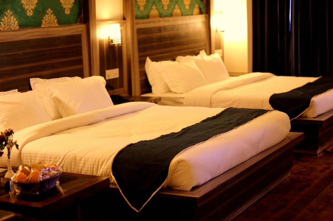 Hotel Grand Sharan Катра Екстер'єр фото