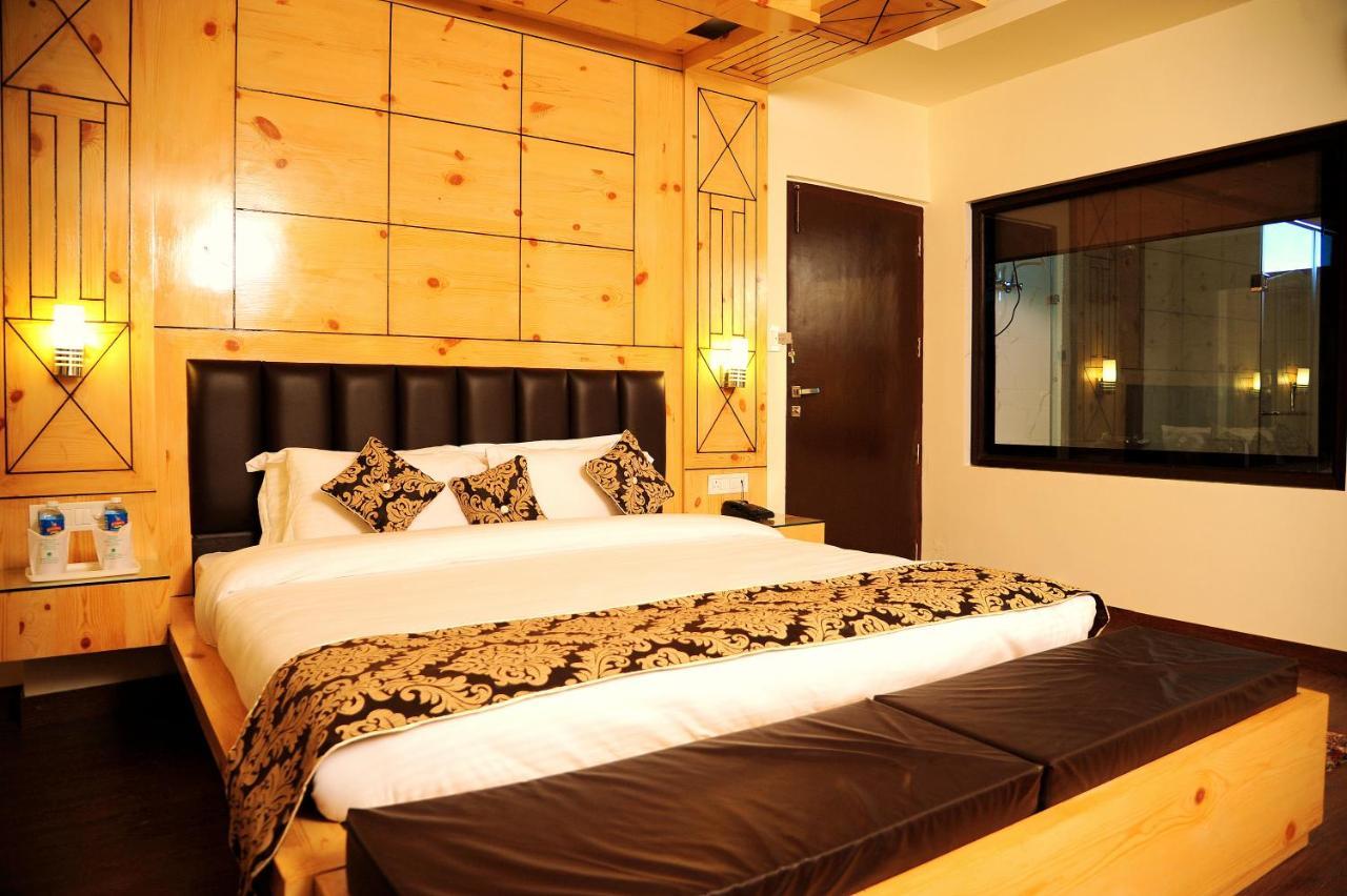 Hotel Grand Sharan Катра Екстер'єр фото
