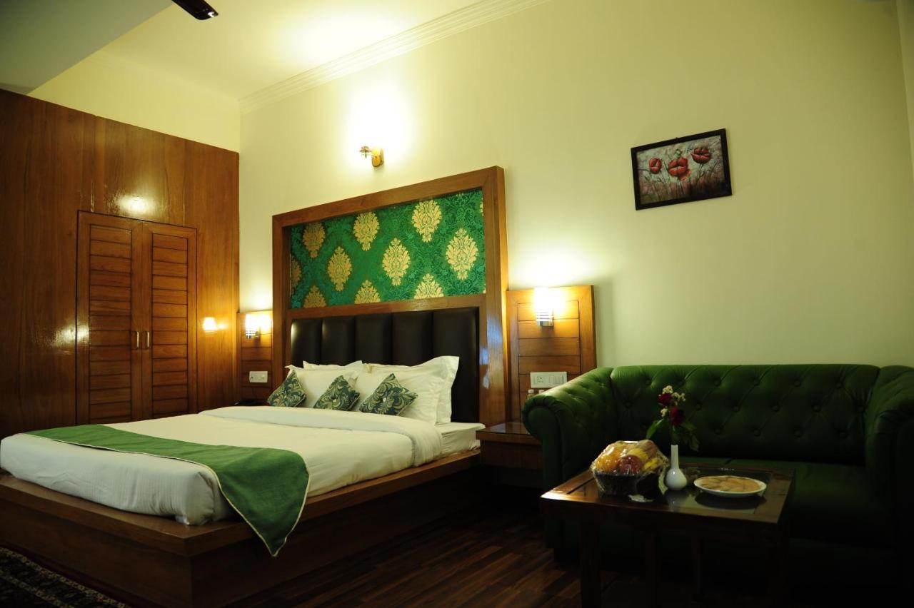 Hotel Grand Sharan Катра Екстер'єр фото